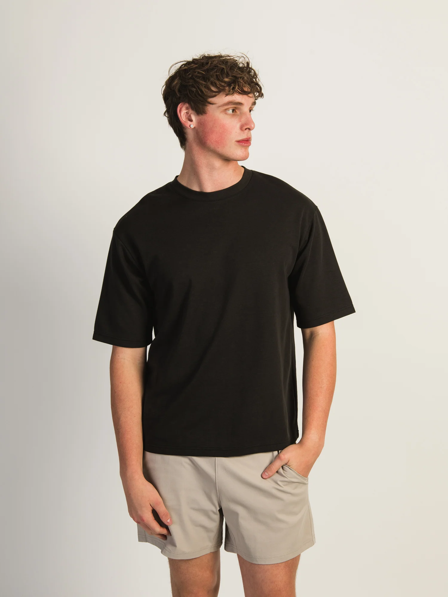 KOLBY KEEP COOL BOXY FIT TEE - BLACK