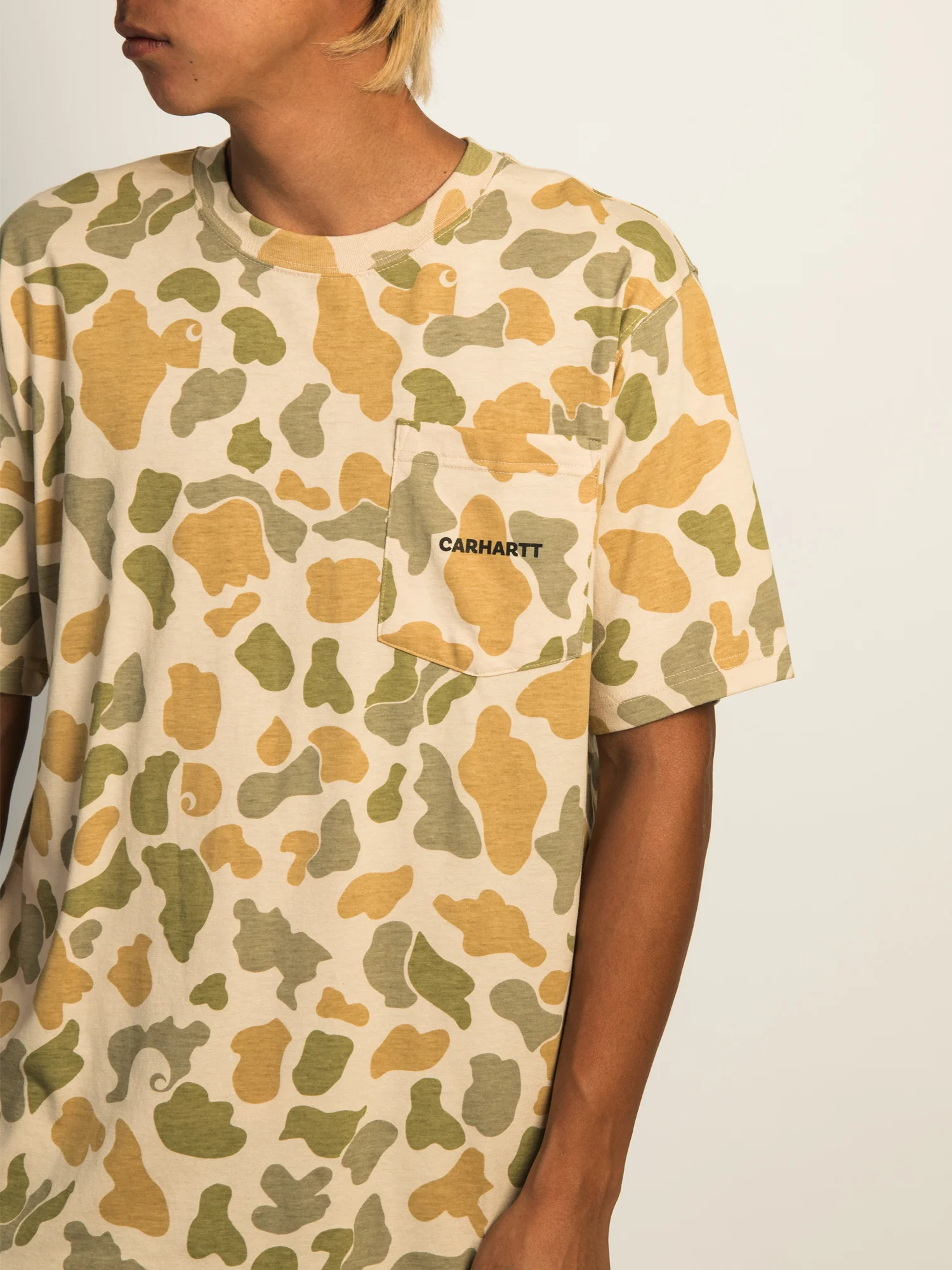 CARHARTT RELAXED LIGHTWEIGHT POCKET T-SHIRT - Image 4