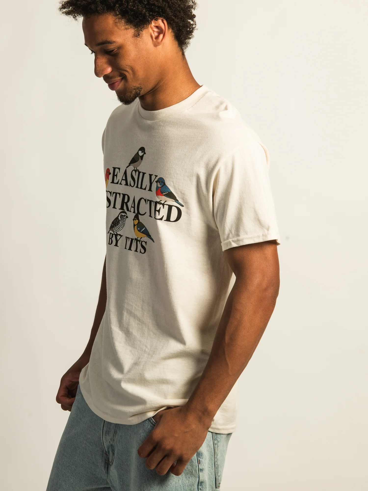 EASILY DISTRACTED TEE - Image 2