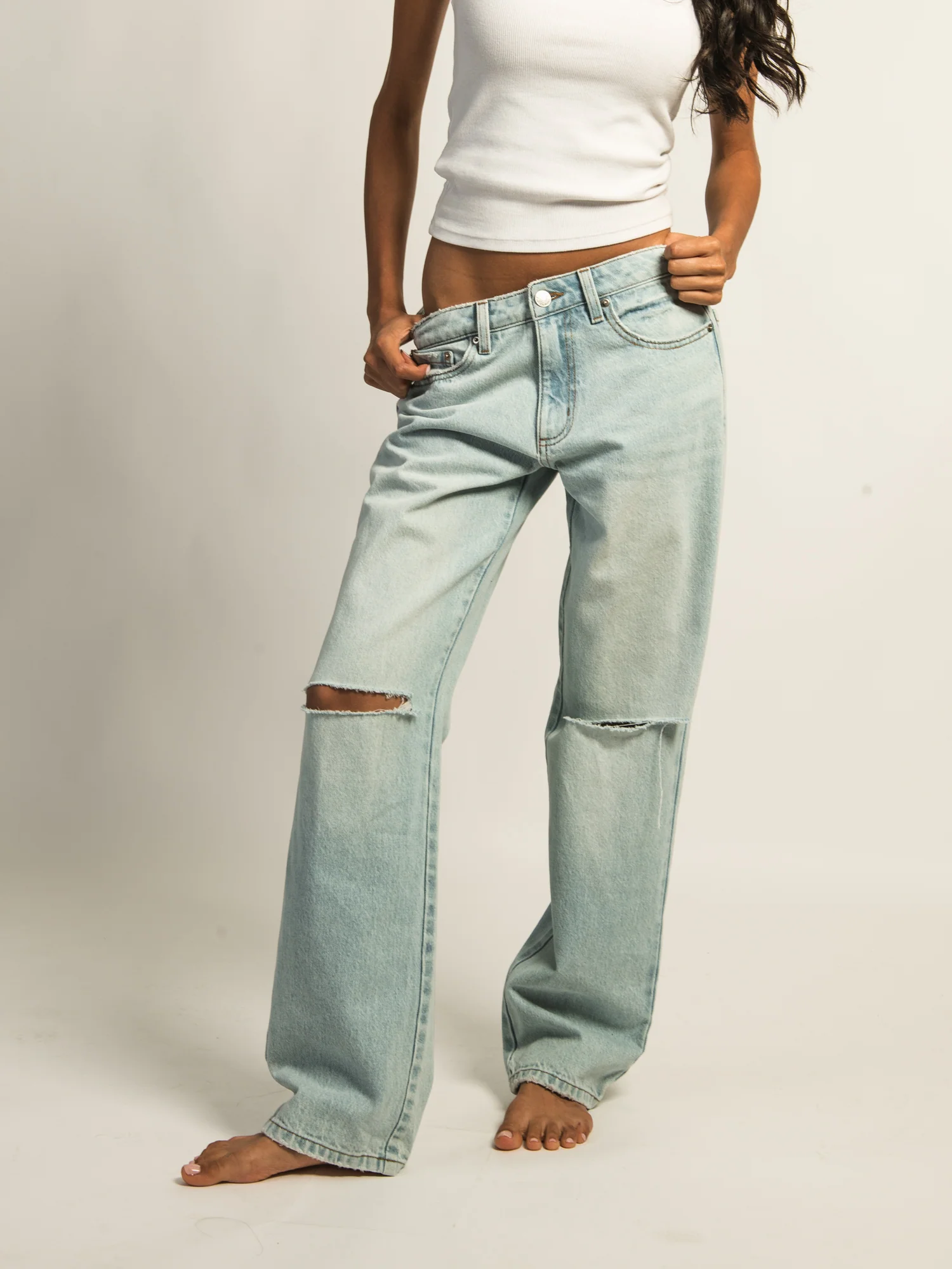 HARLOW BAGGY DISTRESSED JEAN - Image 2