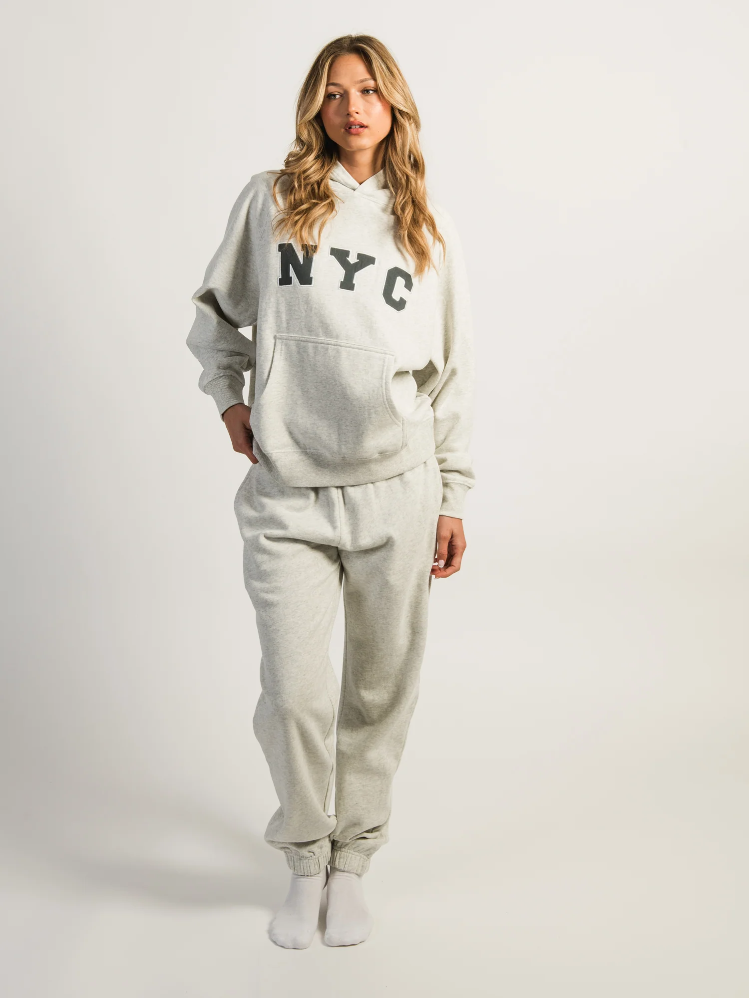 HARLOW CLOUD APPLIQUE HOODIE - CLOUD - Image 2