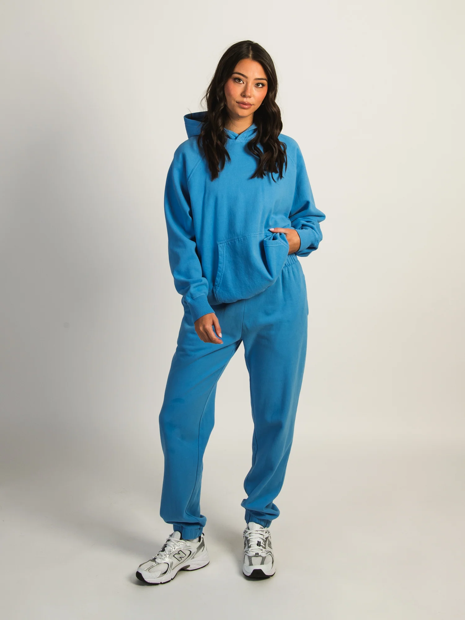HARLOW JORDANA RELAXED SWEATPANT - ELECTRIC BLUE - Image 3