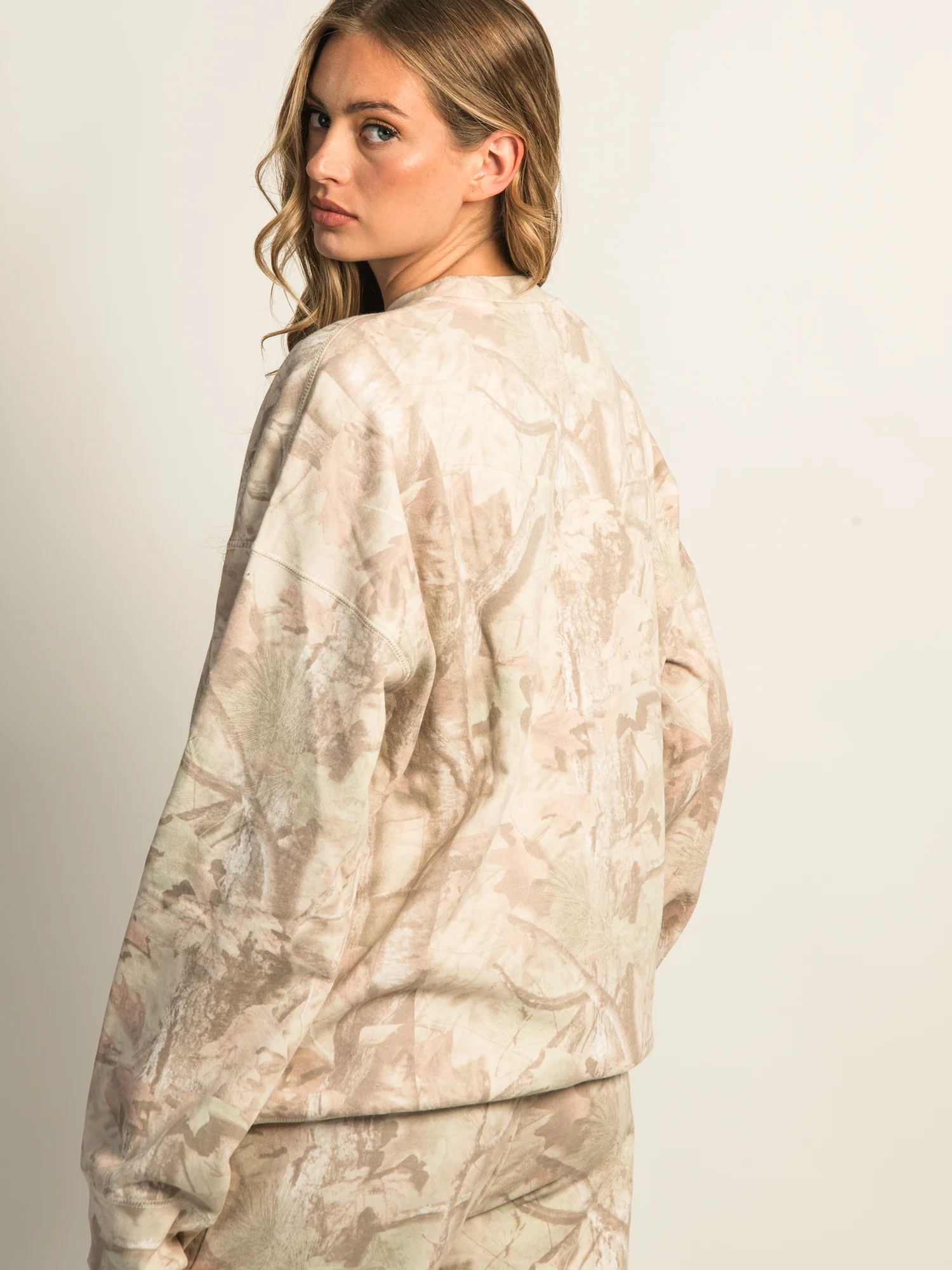 HARLOW MICHELLE CREWNECK - CAMOUFLAGE - Image 4