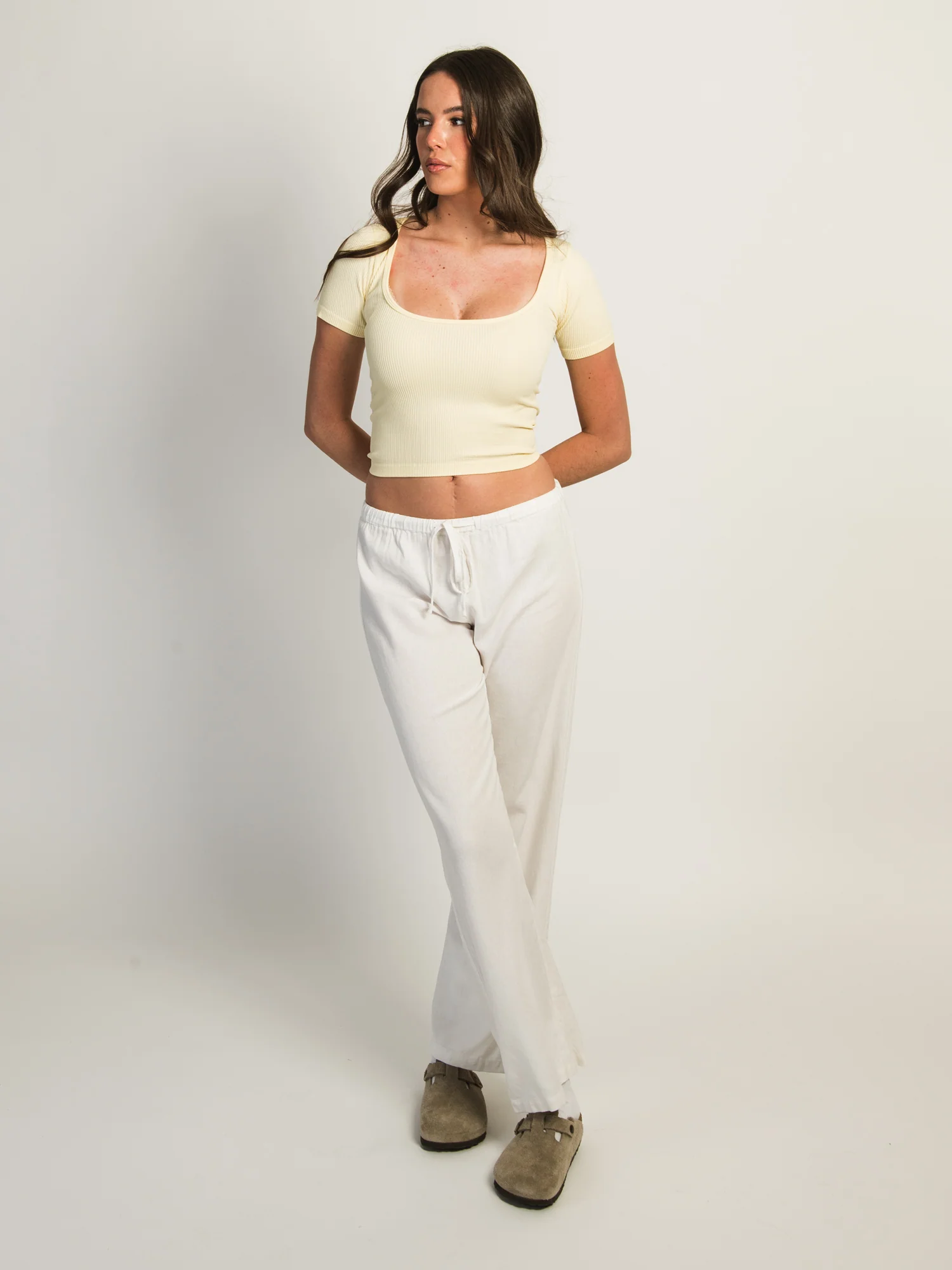 HARLOW SQUARENECK SEAMLESS TEE - YELLOW - Image 2