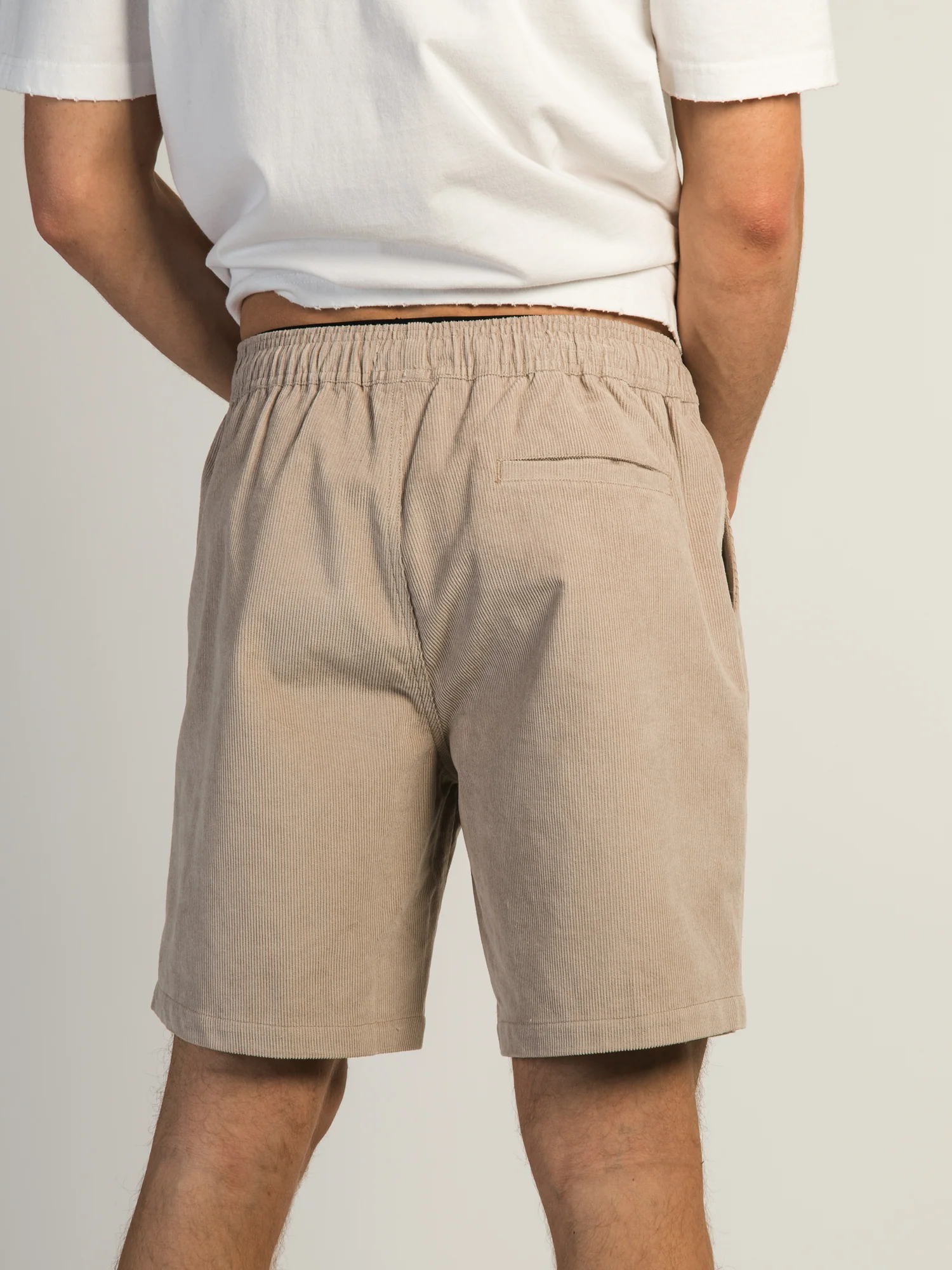 KOLBY CORD SHORT - PEBBLE - Image 4