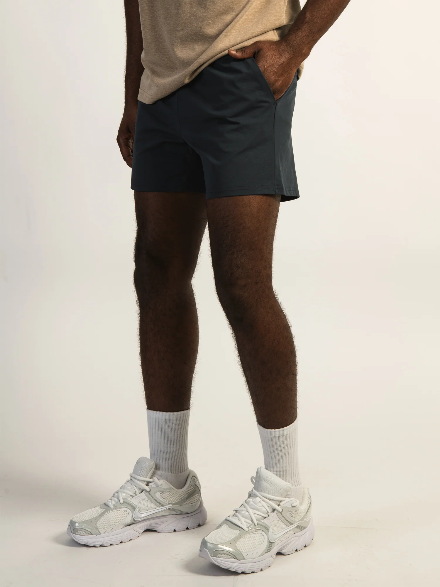 KOLBY KEEP COOL STRETCH PULL ON SHORT - NAVY - Image 3