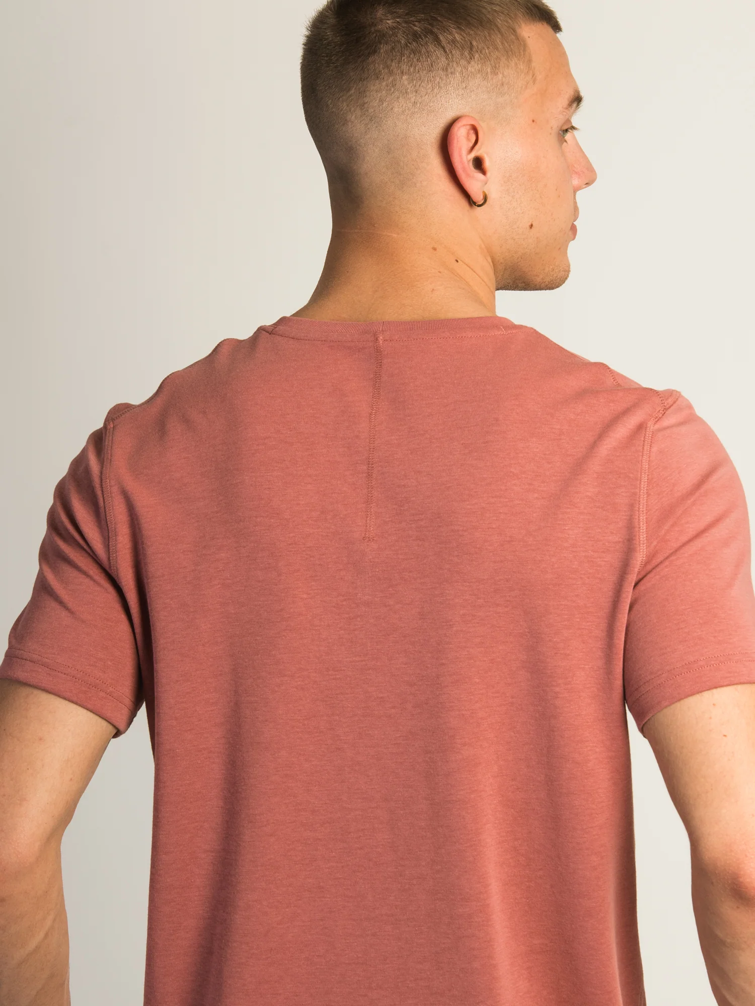 KOLBY KEEP COOL TEE- SALMON - Image 5