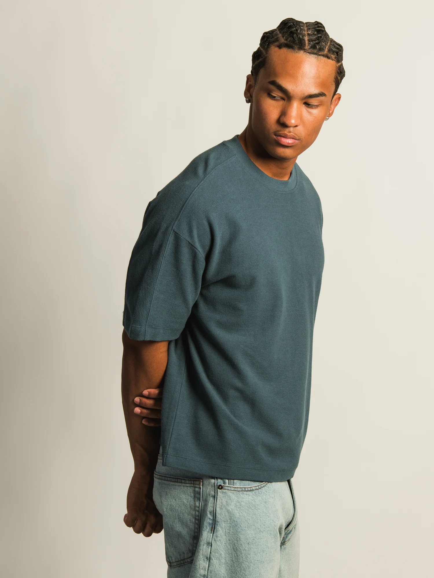 KOLBY SHORT CUT KNIT TEE - TEAL - Image 4