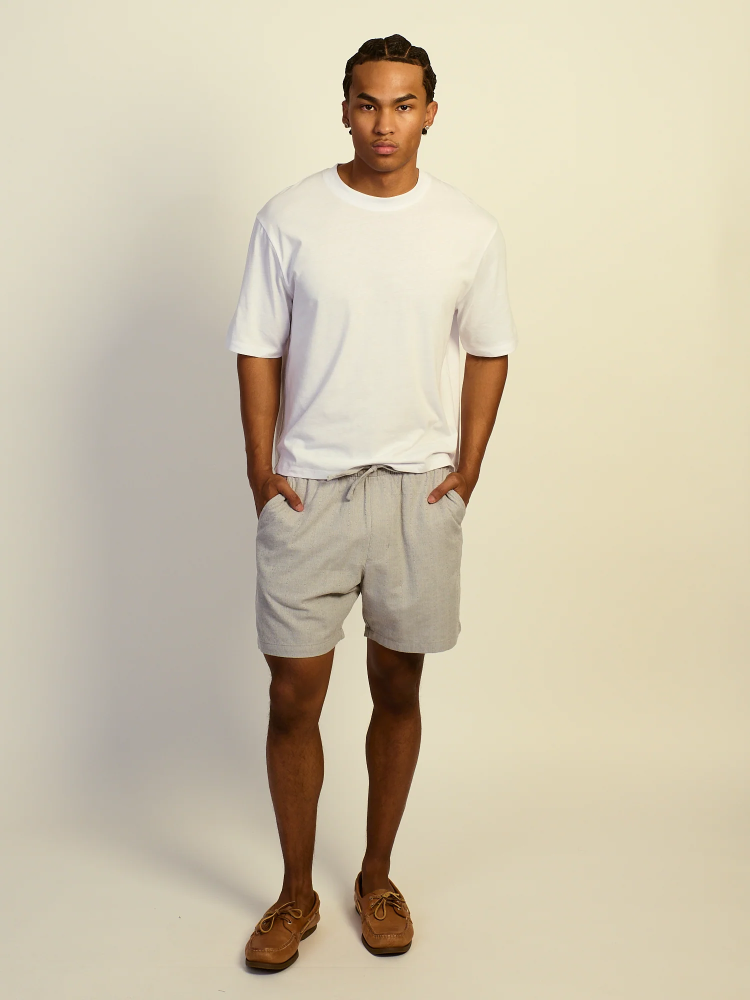 KOLBY TEXTURED SHORT - GREY - Image 2