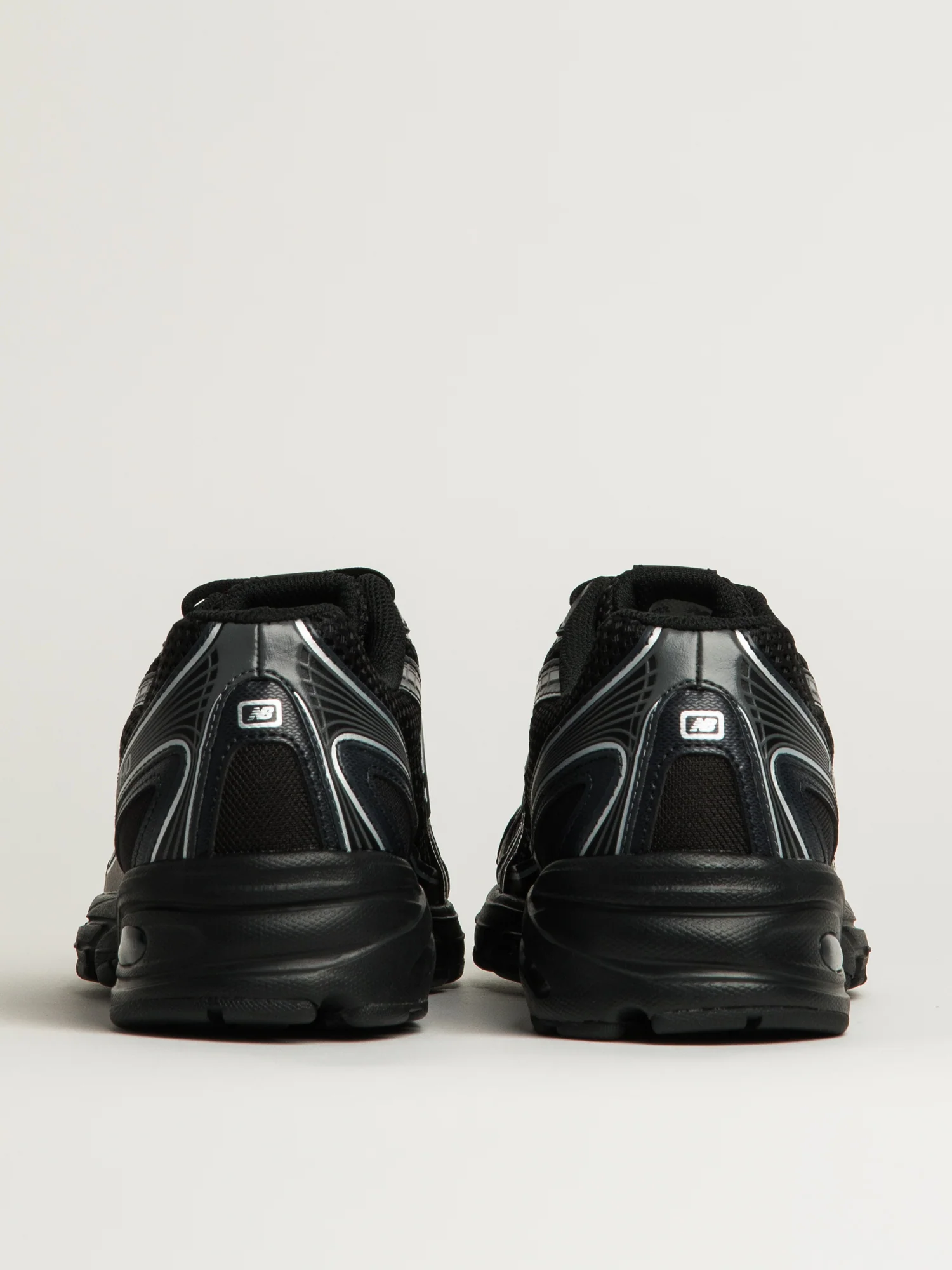 MENS NEW BALANCE THE 740 SNEAKER - BLACK - Image 5