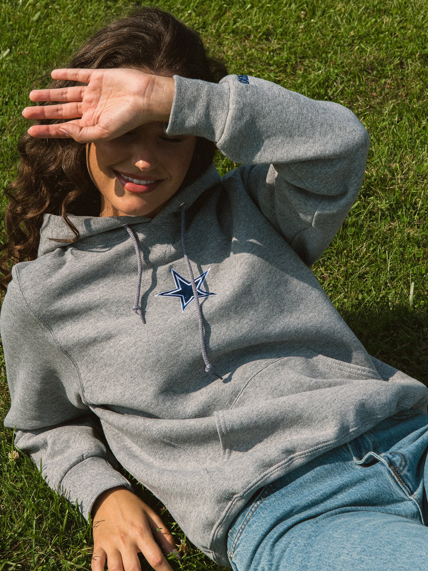 NFL DALLAS COWBOYS CENTER CHEST HOODIE - Image 2