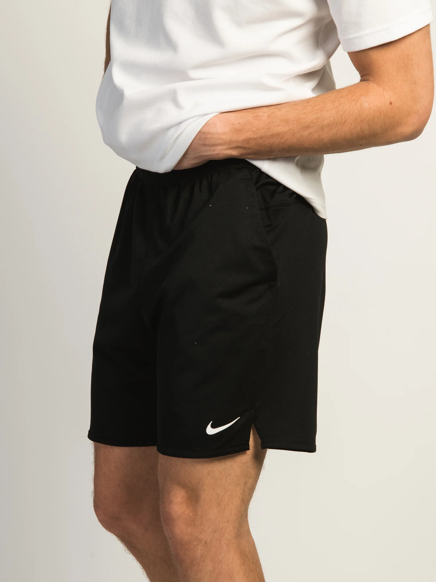NIKE 7" DF UNLINED VERSATILE SHORT - Image 3