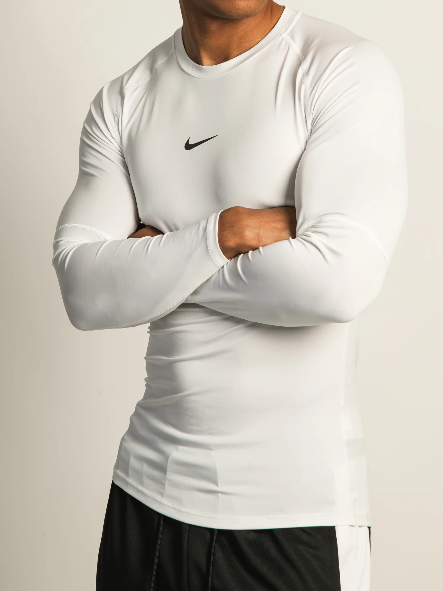 NIKE DRI-FIT LONG SLEEVE FITNESS TOP - Image 2