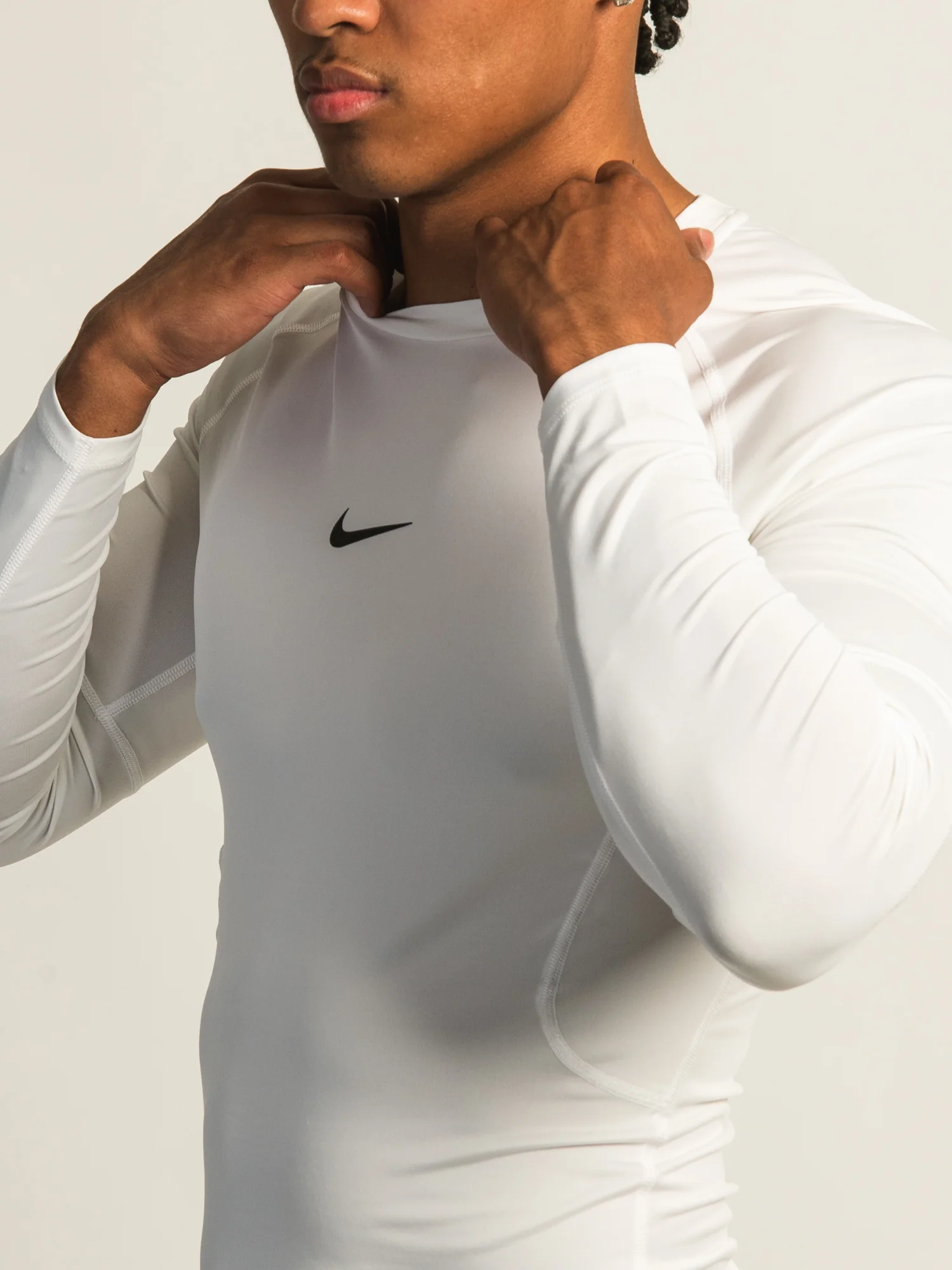 NIKE DRI-FIT LONG SLEEVE FITNESS TOP - Image 5