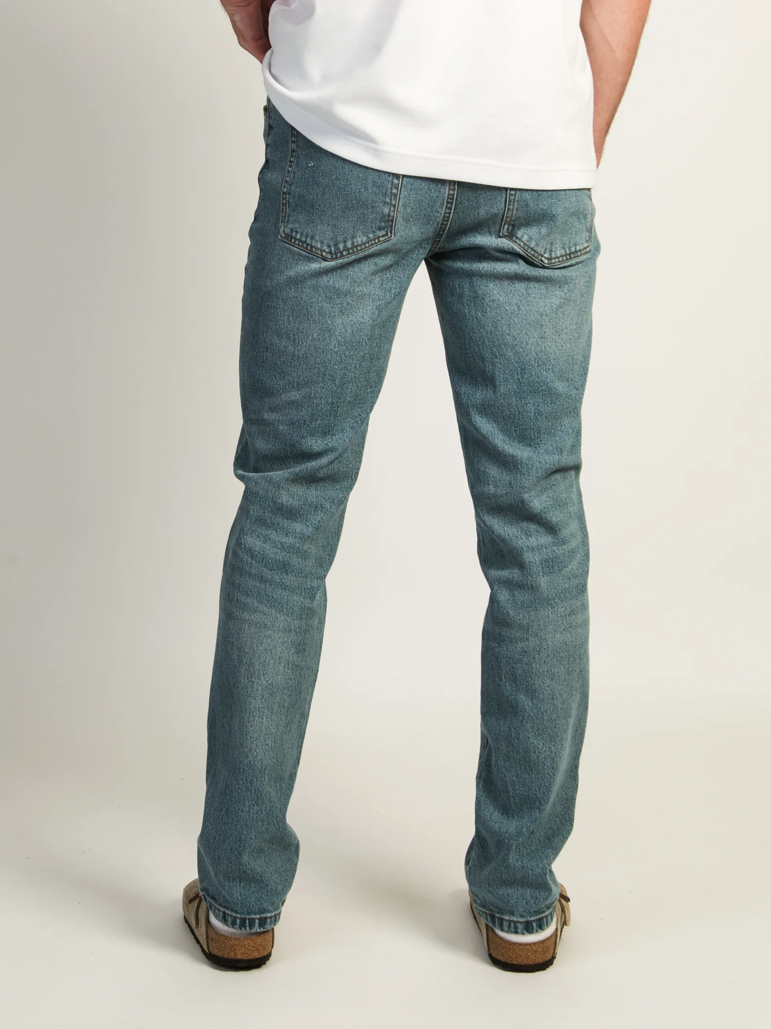 TAINTED SLIM FIT DENIM JEANS - MID WASH - Image 4