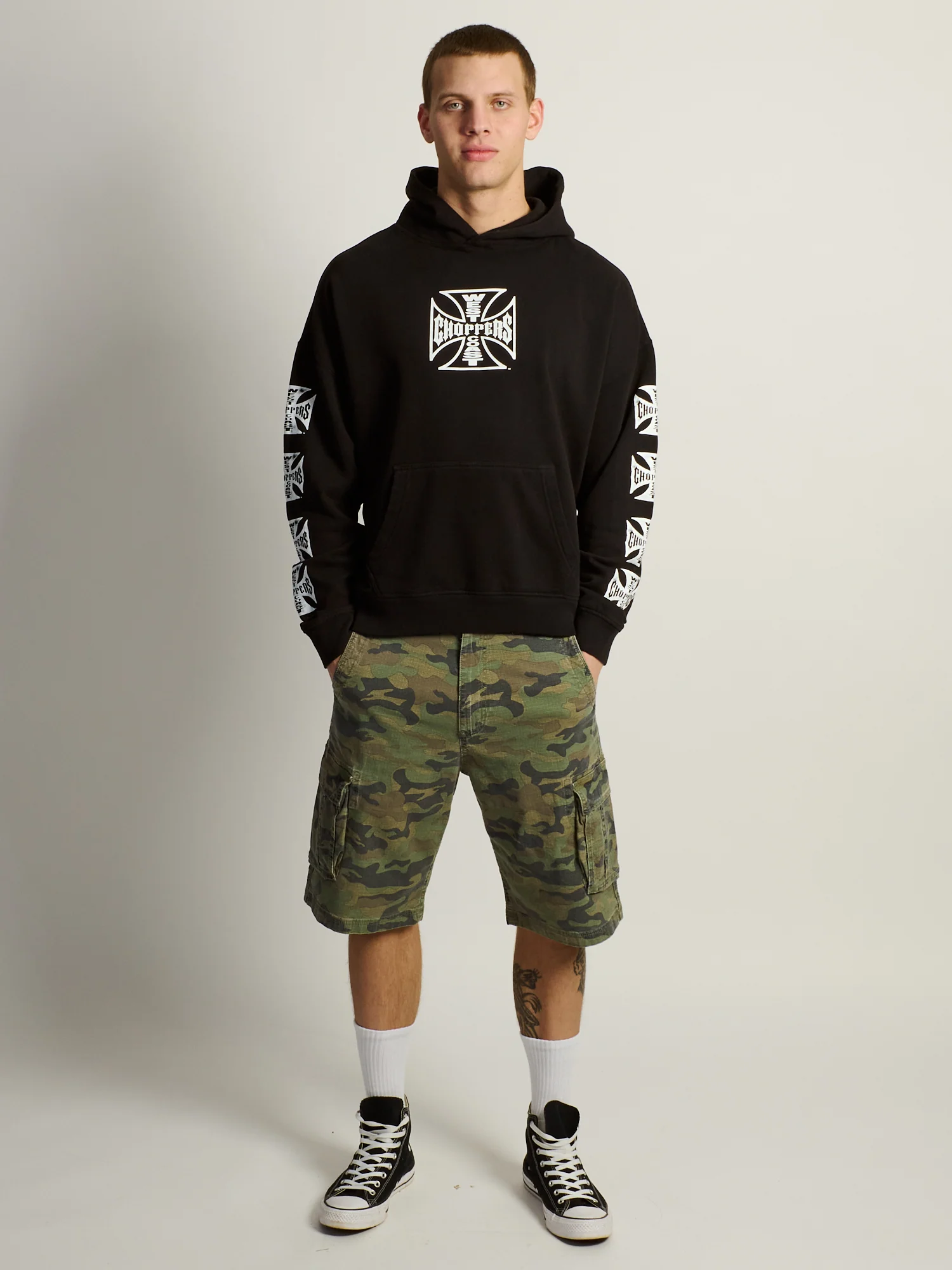 WEST COAST CROSS RELAXED PULL OVER HOODIE - Image 5