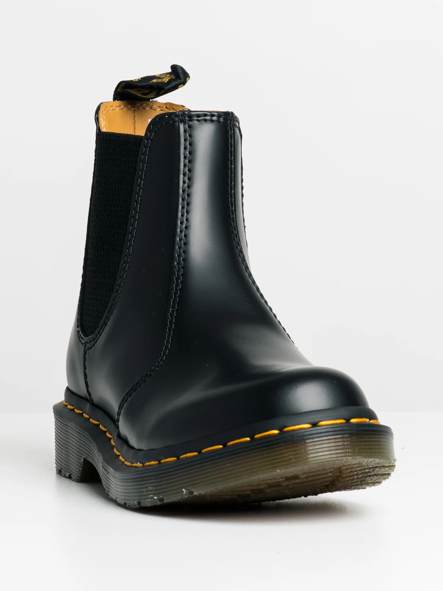 WOMENS DR MARTENS 2976 W SMOOTH BOOT - Image 2