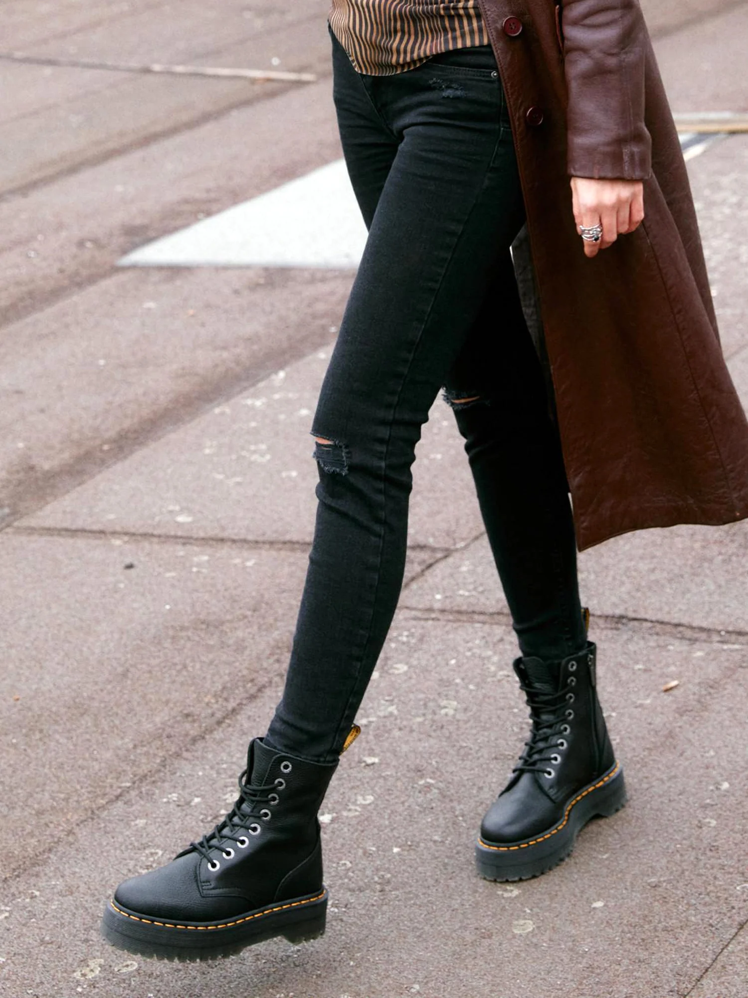 WOMENS DR MARTENS JADON III BOOT - Image 7