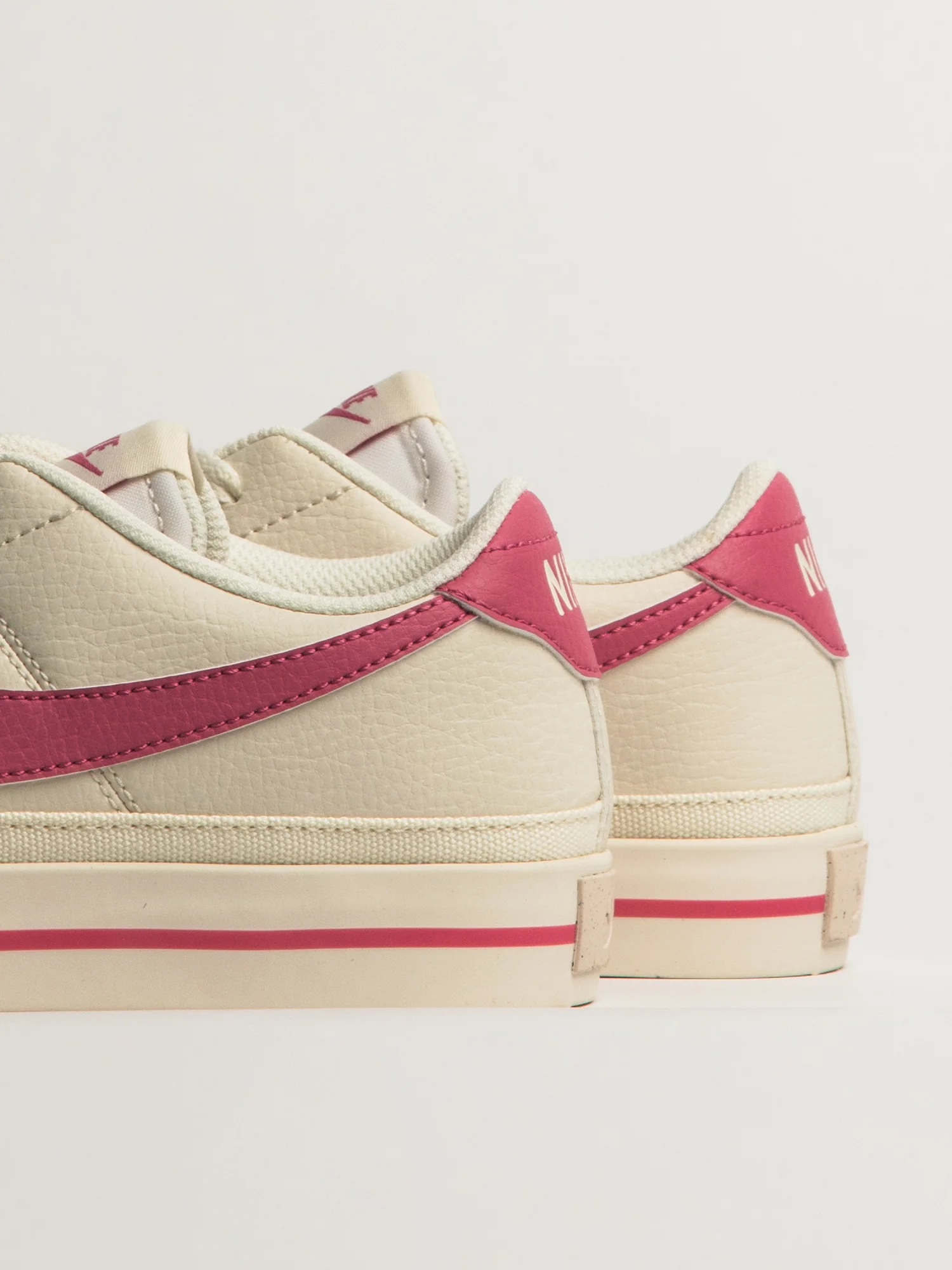 WOMENS NIKE COURT LEGACY NEXT NATURE SNEAKER - WHITE/PINK - Image 7