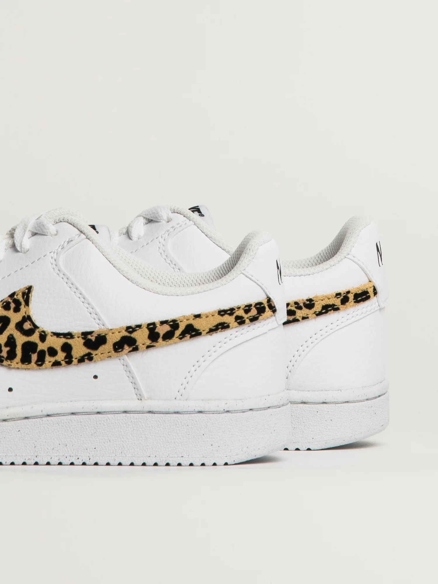 WOMENS NIKE COURT VISION LOW NEXT NATURE SNEAKER - WHITE - Image 7