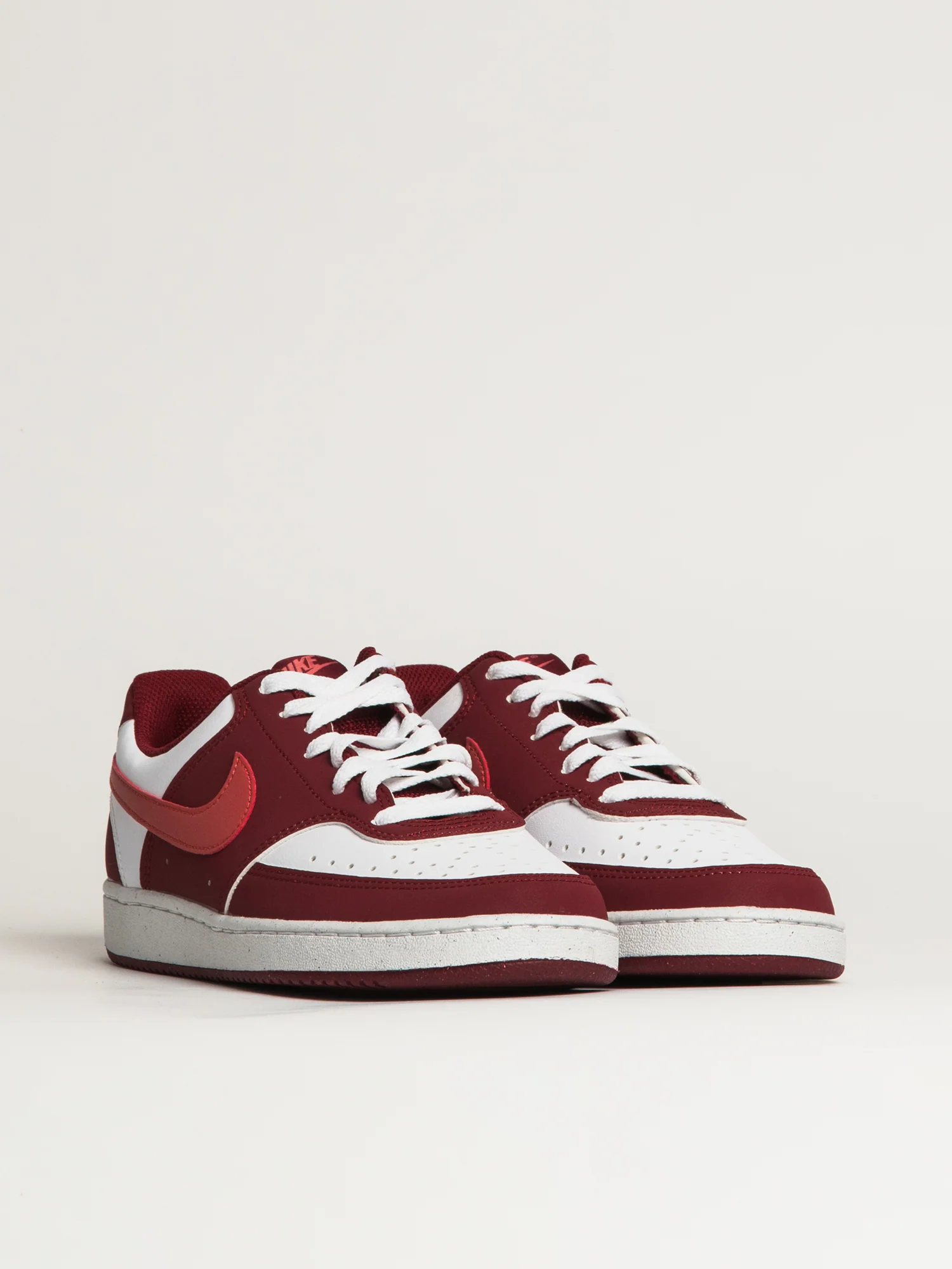 WOMENS NIKE COURT VISION LOW SNEAKER - TEAM RED/WHITE - Image 2