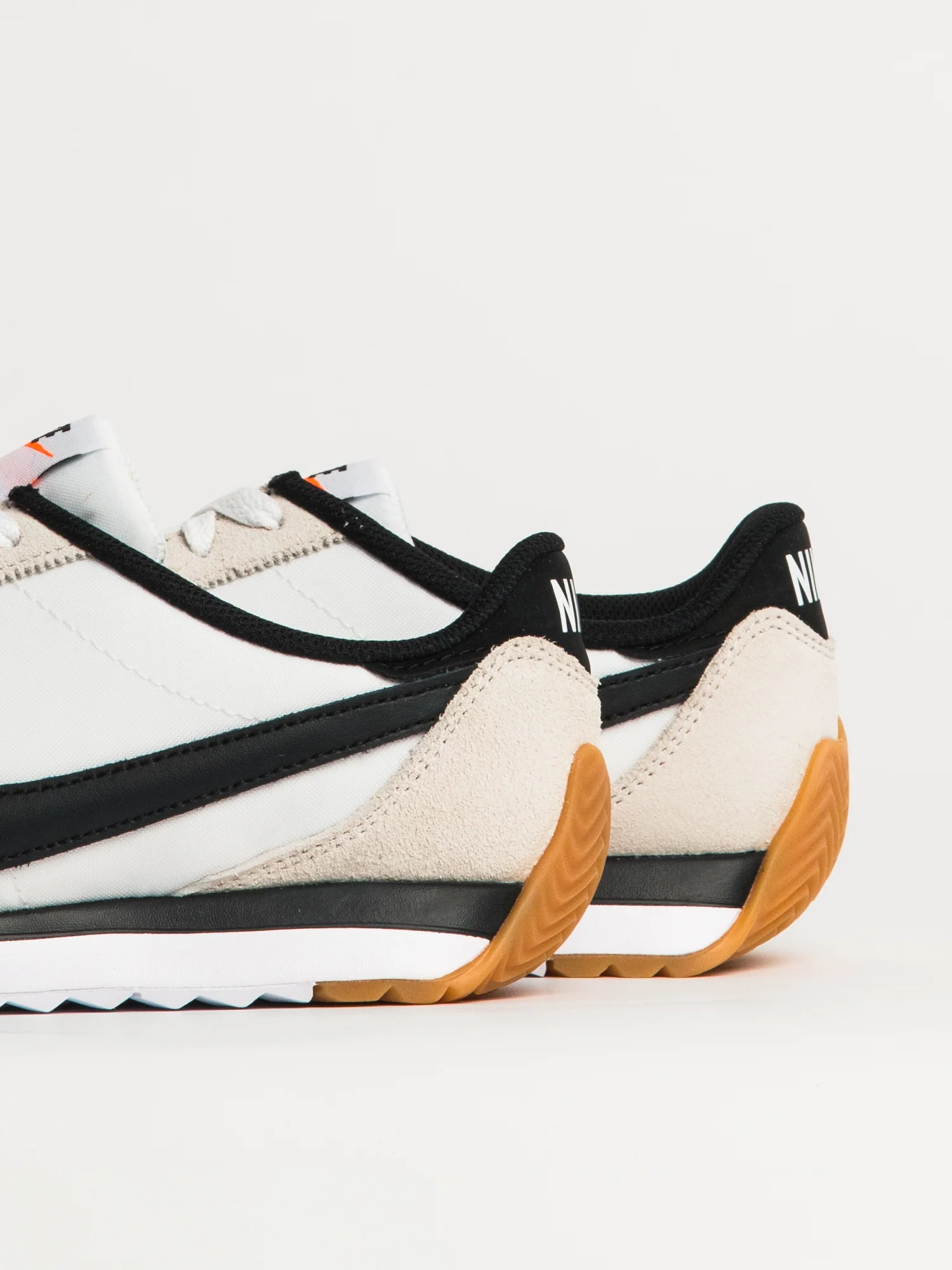 WOMENS NIKE PACIFIC SNEAKER - WHITE/BLACK - Image 7
